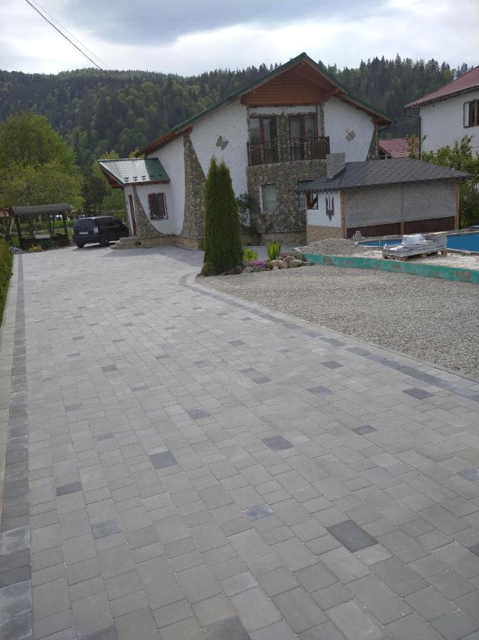 Садиба Янчар Номер Студiо З Басейном Mykulytjyn Exteriör bild