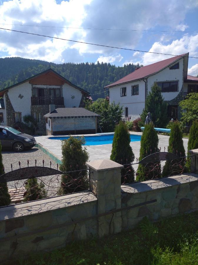 Садиба Янчар Номер Студiо З Басейном Mykulytjyn Exteriör bild
